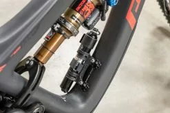 Wolf Tooth Components B-RAD Bottle Shift Adapter -vélo Soldes Wolf Tooth B RAD Bottle Shift Adapter 5