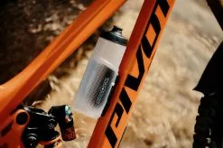 Fidlock TWIST Bottle 600 + Bike Base -vélo Soldes fidlock 09669 CLR 20125455 TWIST Bottle 600 Bike Base 2