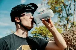 Fidlock TWIST Bottle 600 + Bike Base -vélo Soldes fidlock 09669 CLR 20125455 TWIST Bottle 600 Bike Base 4